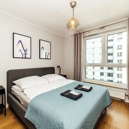 Pobookowane Stocznia Apartamento *