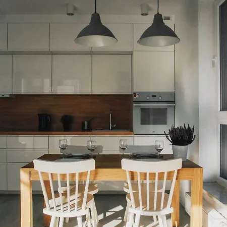 Pobookowane Stocznia Apartmán *