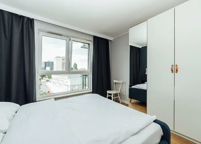 Pobookowane Stocznia * Gdaňsk